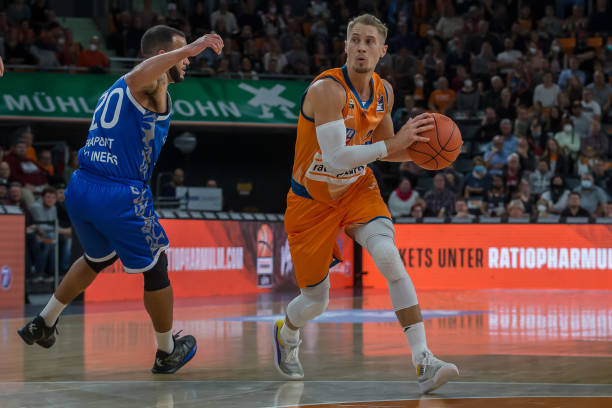 对多夫比克 对多夫比克