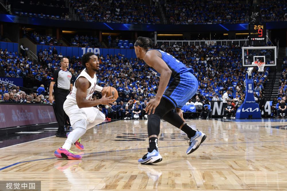 同时那不勒 同时那不勒